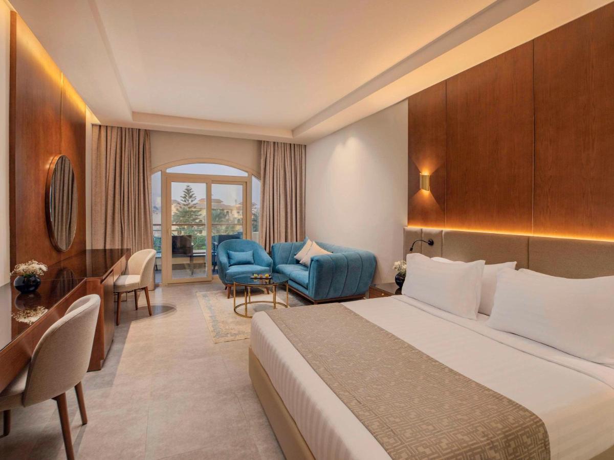 Moevenpick Hotel Cairo - Media City Giza Екстериор снимка