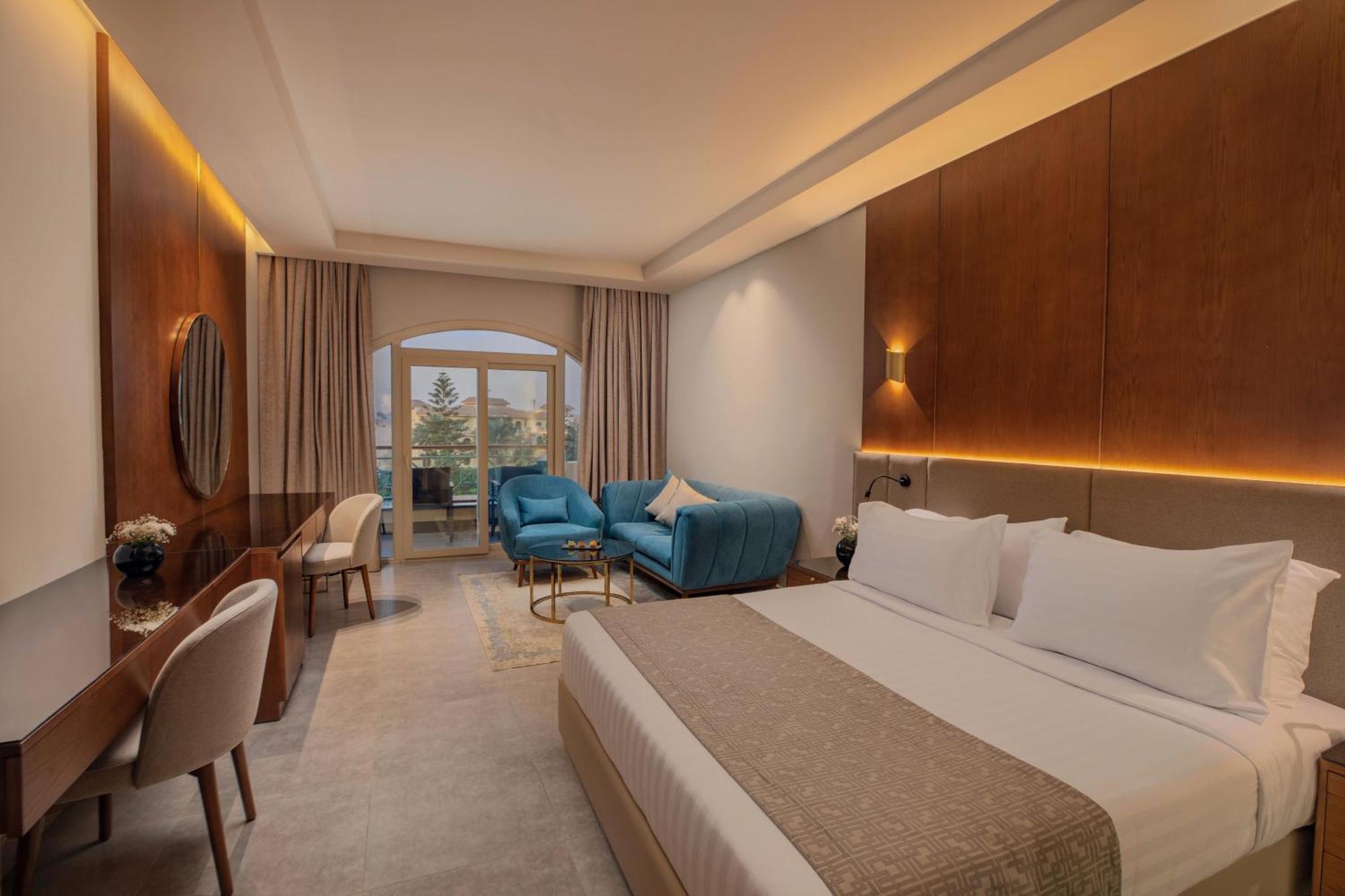 Moevenpick Hotel Cairo - Media City Giza Екстериор снимка Deluxe Room